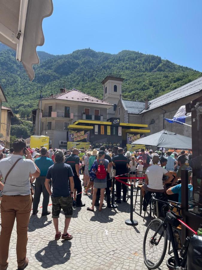 La Montagnette L Ours T1 Maison En Travaux De 10H A 17H Moutiers  Zewnętrze zdjęcie